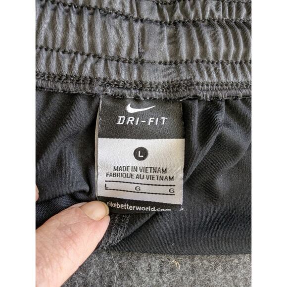 Women's Nike Dri-Fit Run Grey Running Shorts Size Large - Picture 6 of 7